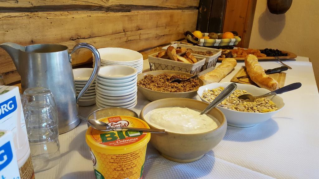 Chalet La Source Hotel Saint-Nicolas-la-Chapelle  Ngoại thất bức ảnh
